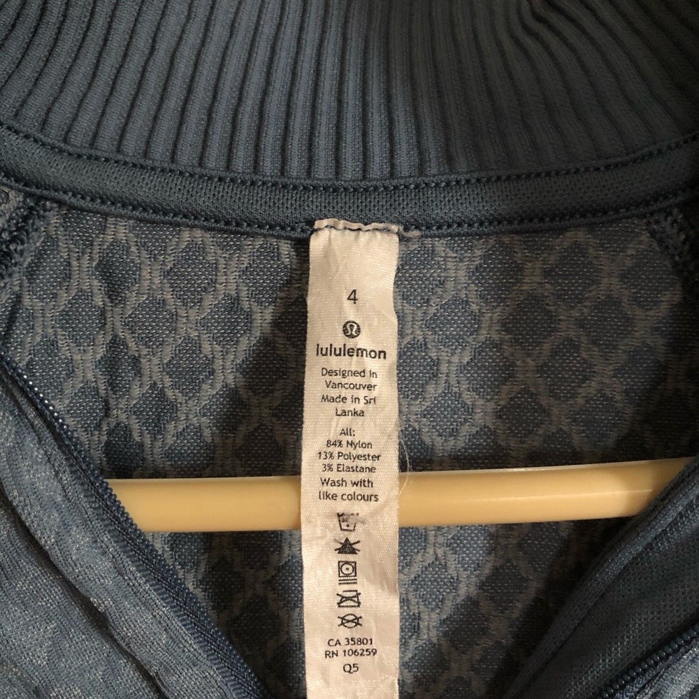 Lulu Lemon Zip up - Picture 2 of 3